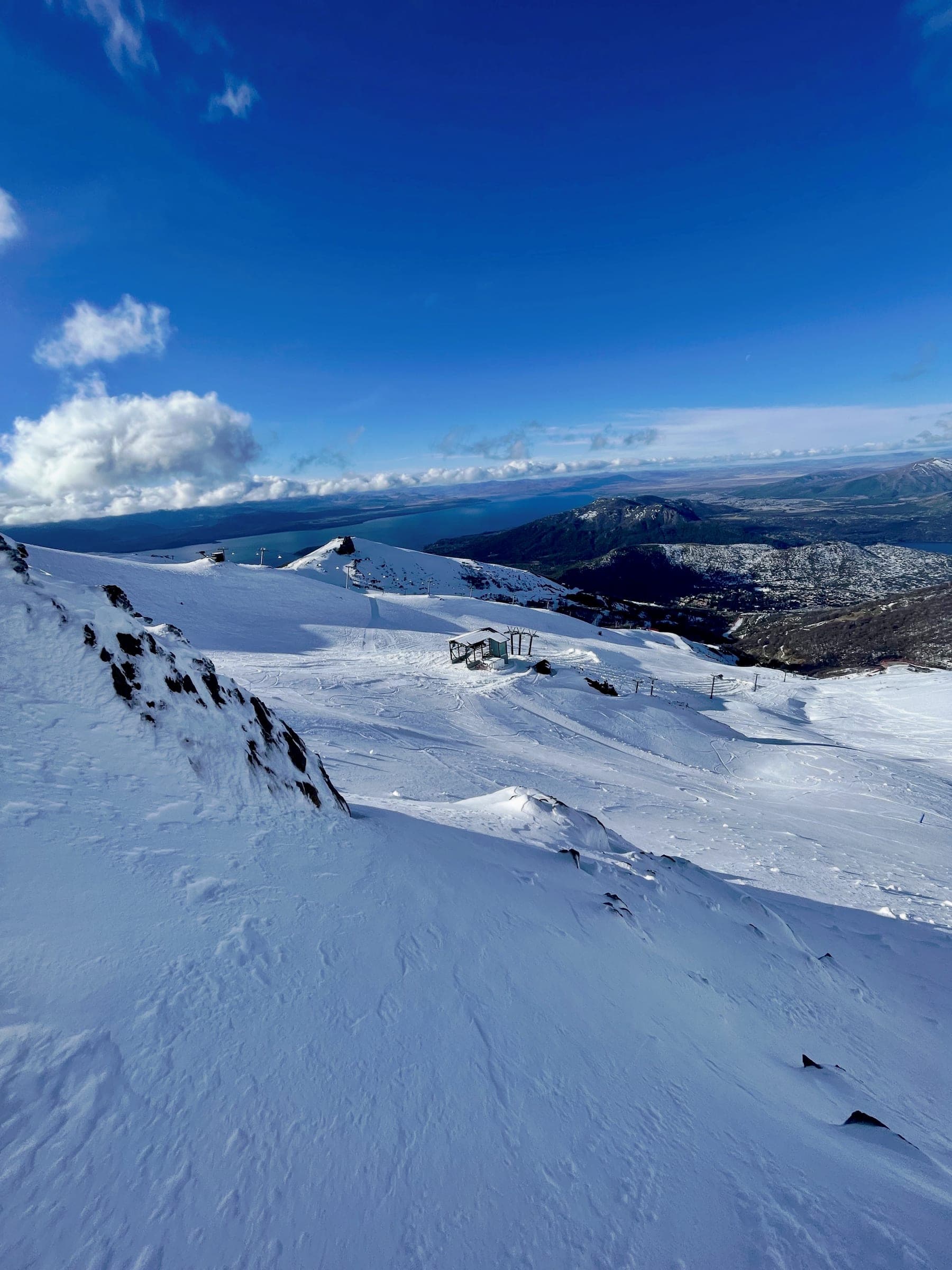 Bluebird ski trips in the mountains